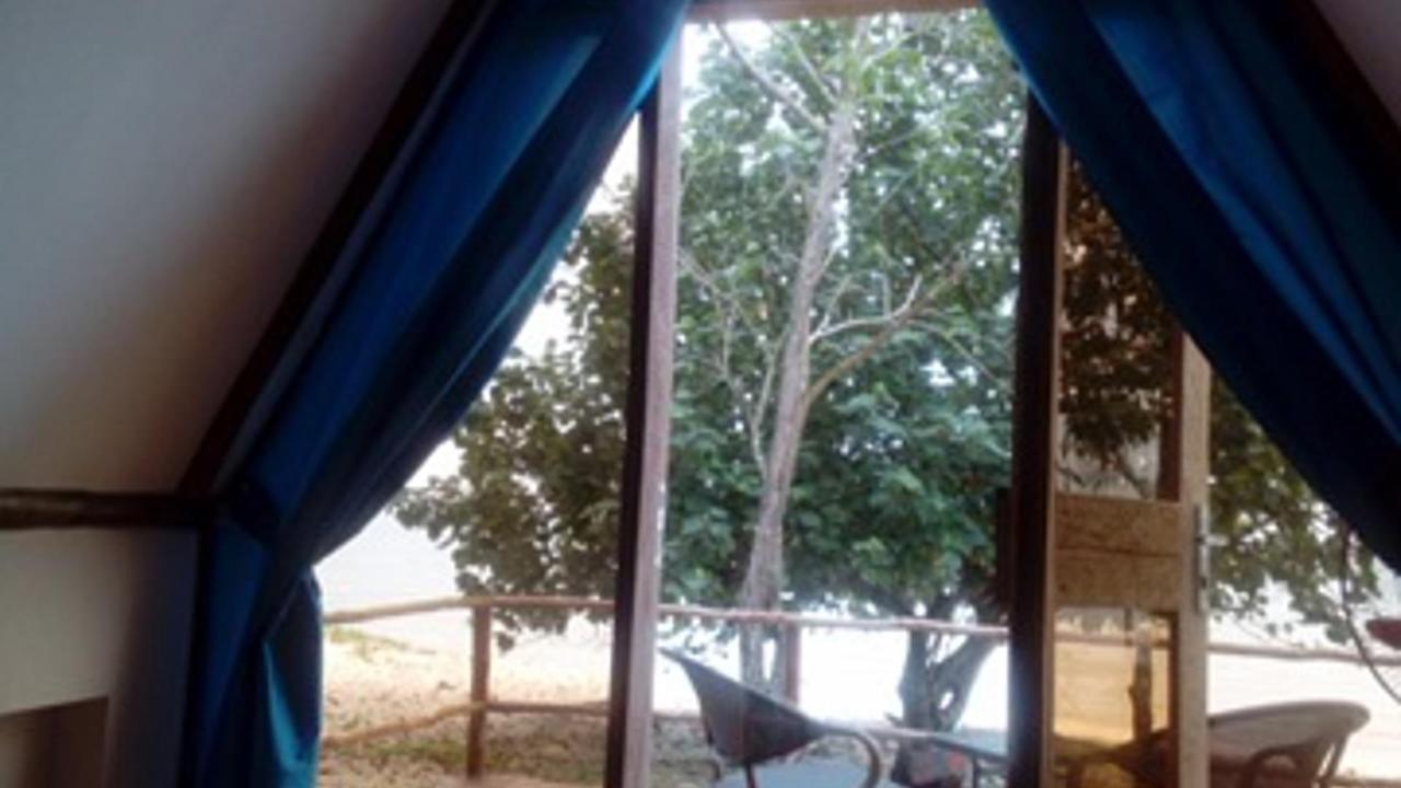 The Boarding House Hotel Sihanoukville Exterior photo